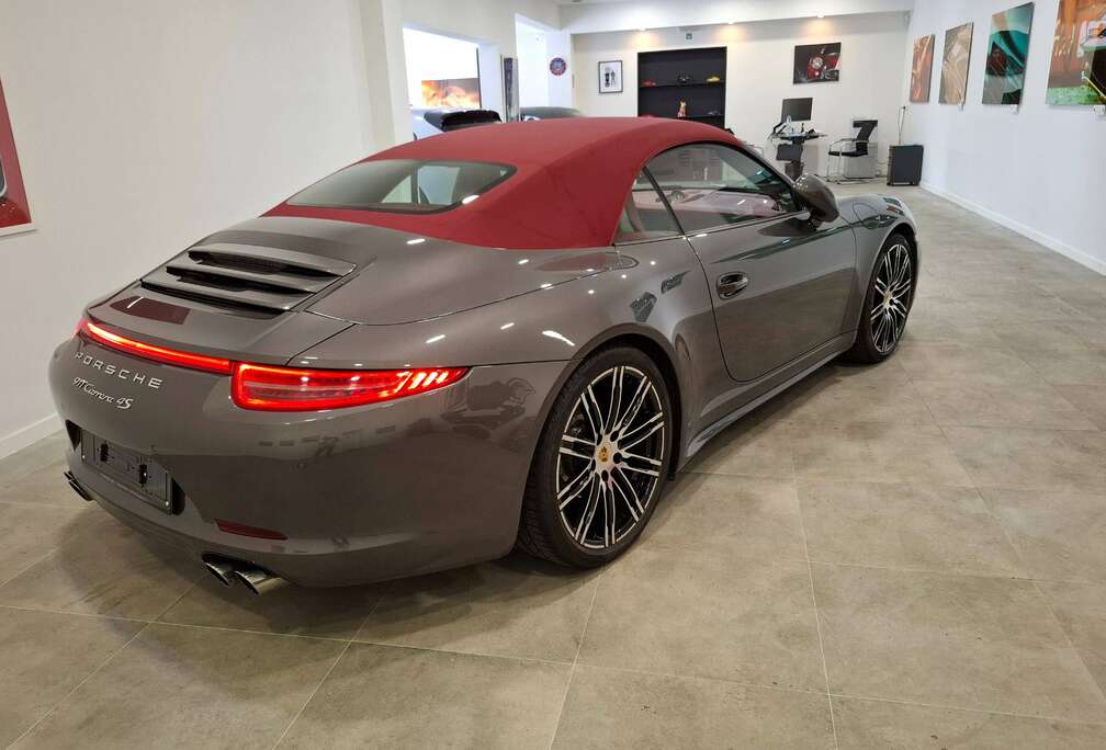 Porsche 911 Carrera 4S Cabriolet 3.8i PDK