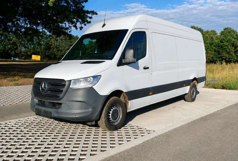 Mercedes-Benz 316 2.1 CDI L3H1 RWD (EUVI-D)