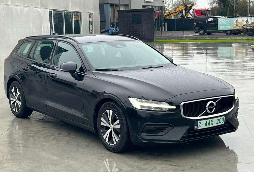 Volvo D3 - NAVI, AIRCO, LED, HANDFREE CALL, PDC V/A, CV