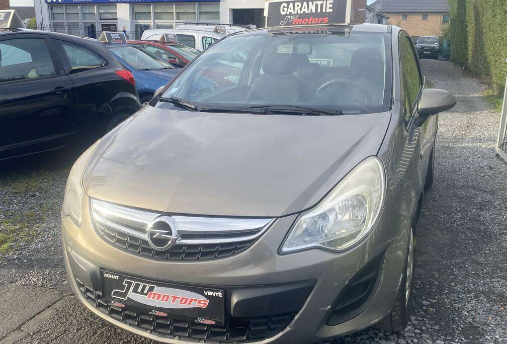 Opel 1.2i essence**EURO5**GARANTIE 12 MOIS**