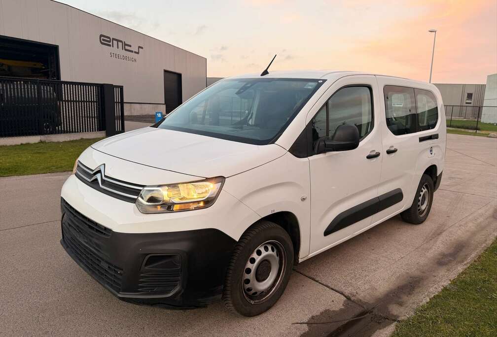 Citroen berlingo L2/3zit/2021/sensoren/lez 2035 /garantie