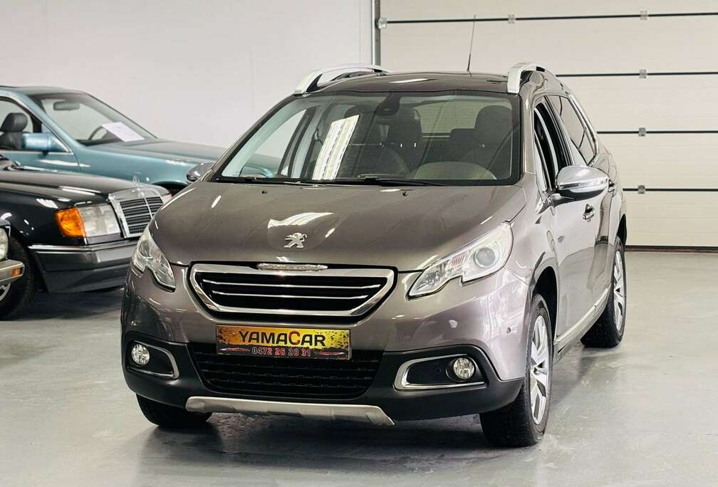 Peugeot 2008 1.2i PureTech Allure S