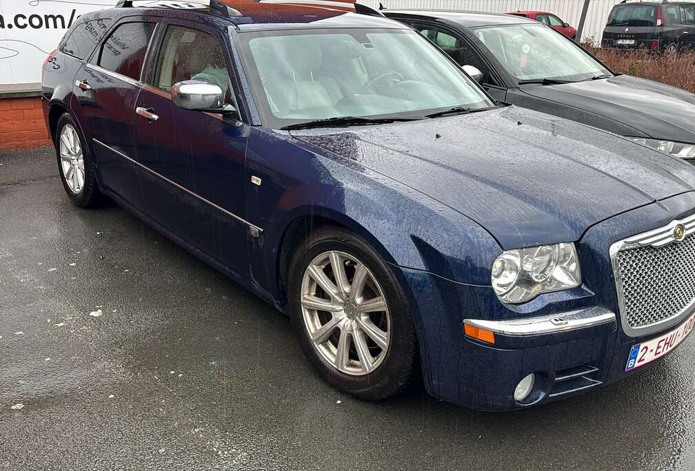 Chrysler 300 C Touring 2.7i V6 24v