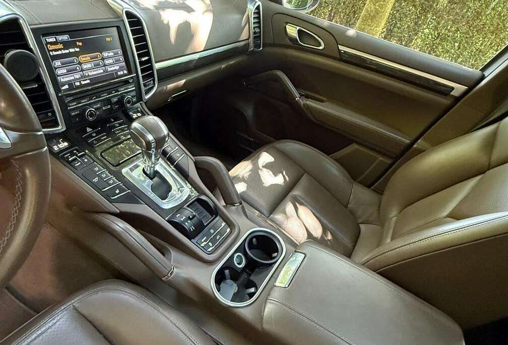 Porsche 3.0 D V6 Tiptronic S