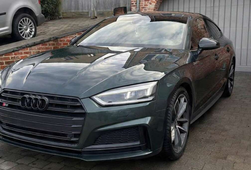 Audi Sportback 3.0 V6 TFSI Quattro Tiptronic