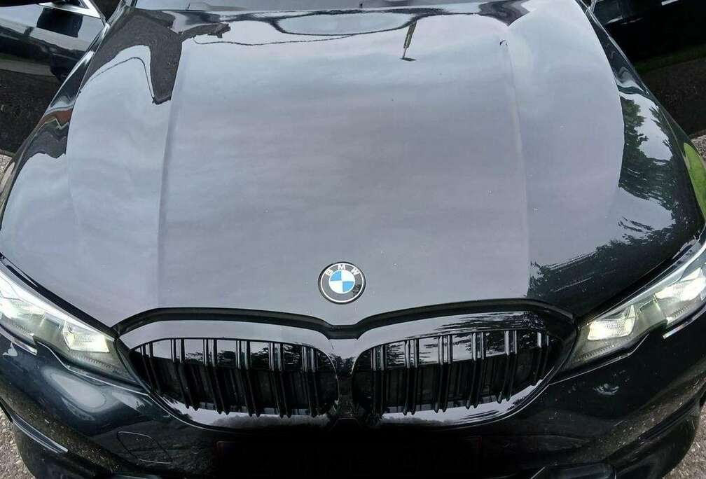 BMW Touring 318d touring d *cuir * xenon * camera *