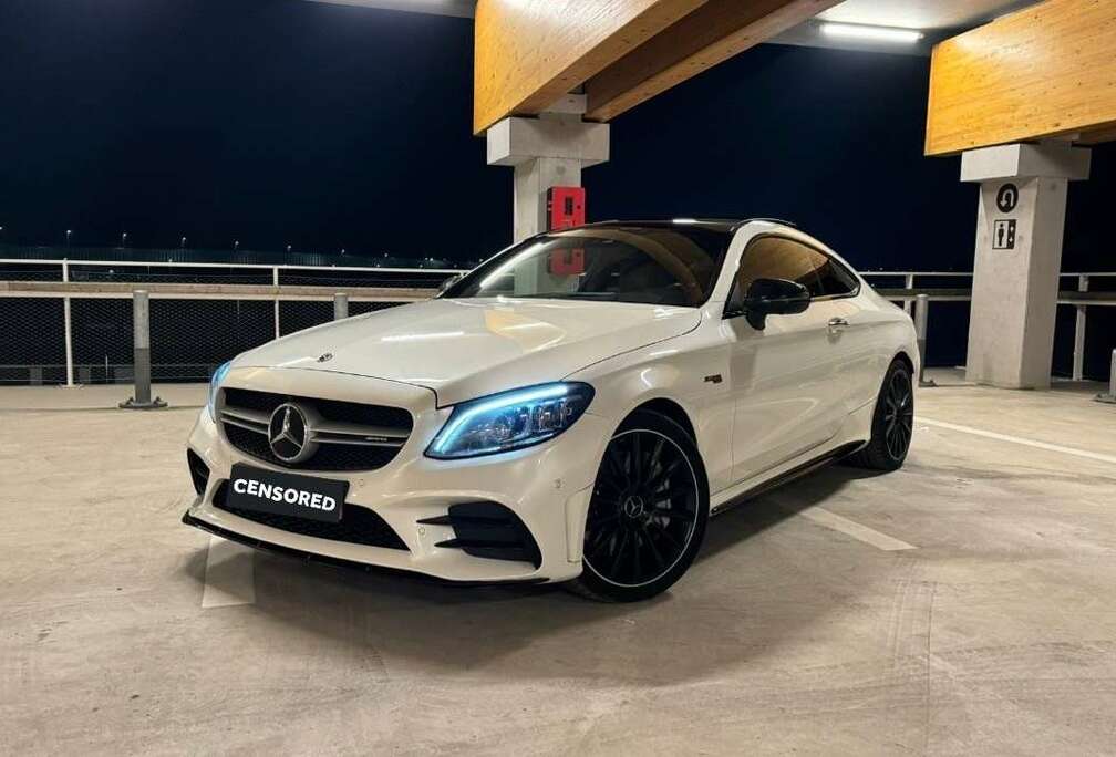 Mercedes-Benz Coupe 4Matic 9G-TRONIC