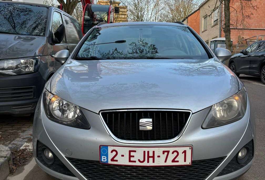SEAT ST 1.2 CR TDi Style DPF