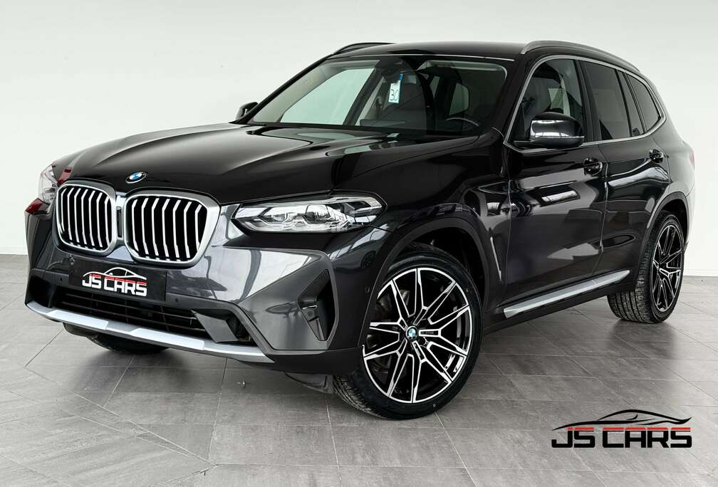 BMW 2.0dAxDrive-1ERPRO-COCKPIT-CARPLAY-CUIR-CAMERA-PDC