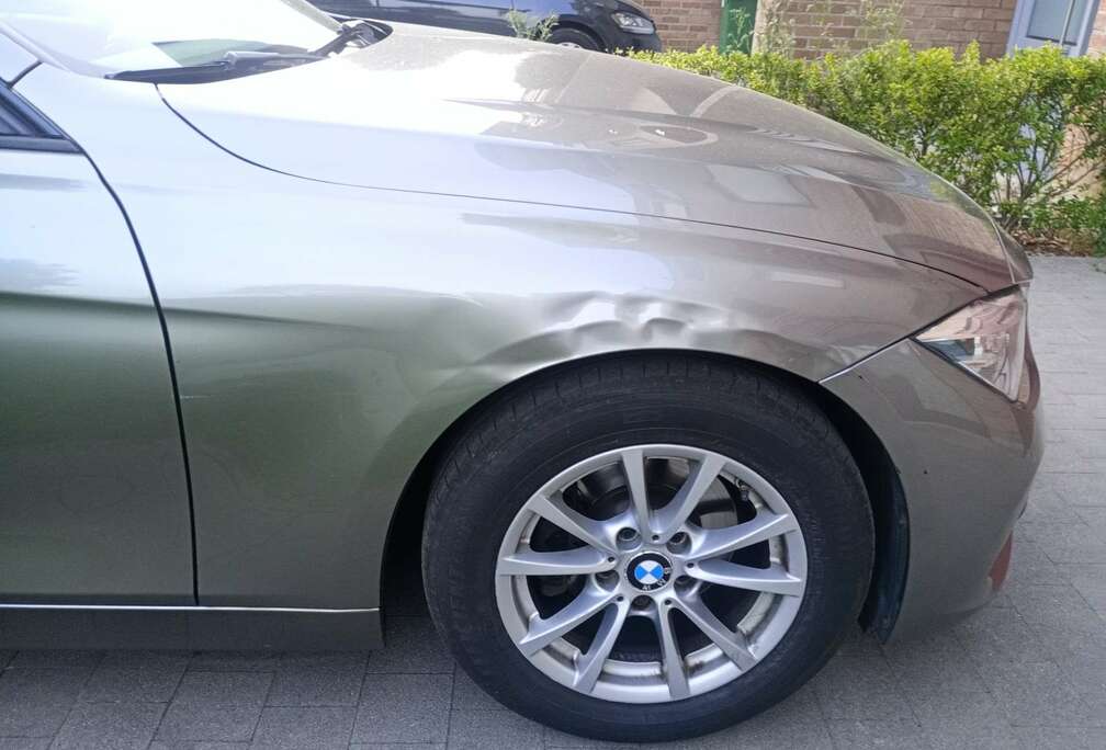 BMW 320d Touring Efficient Dynamics Edition Sport Line