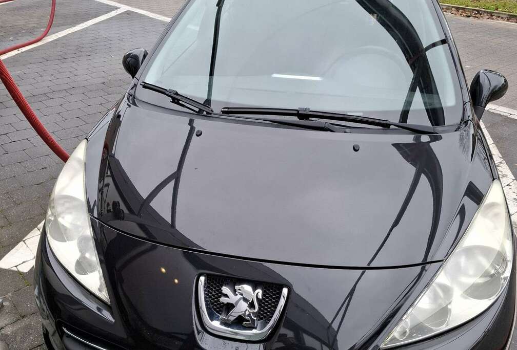 Peugeot 90 HDi FAP (Blue Lion) Tendance