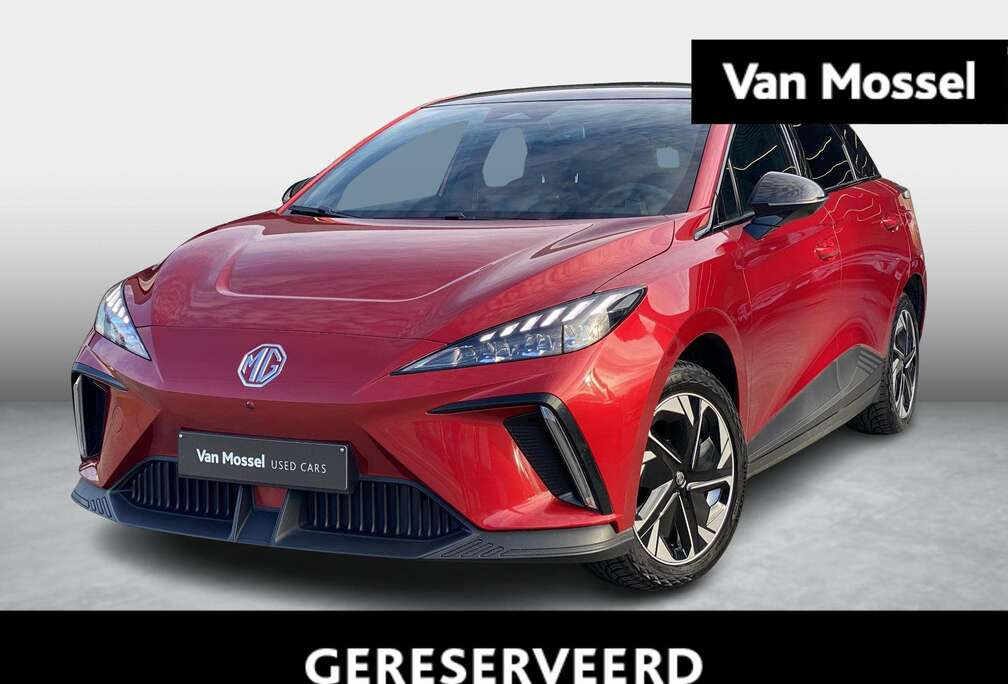 MG 64 kWh Luxury