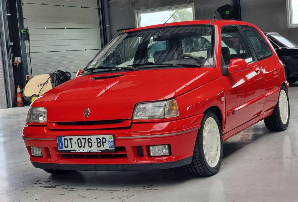 Renault 18i 16v