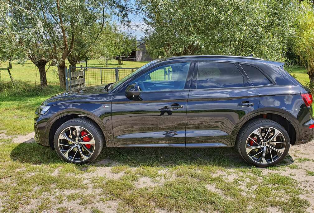 Audi Q5 40 TDI quattro S tronic edition one