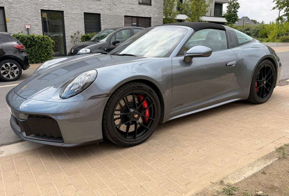 Porsche 911 Carrera 4 GTS 3.0 Bi-Turbo 50Y.Porsche D Edition PDK
