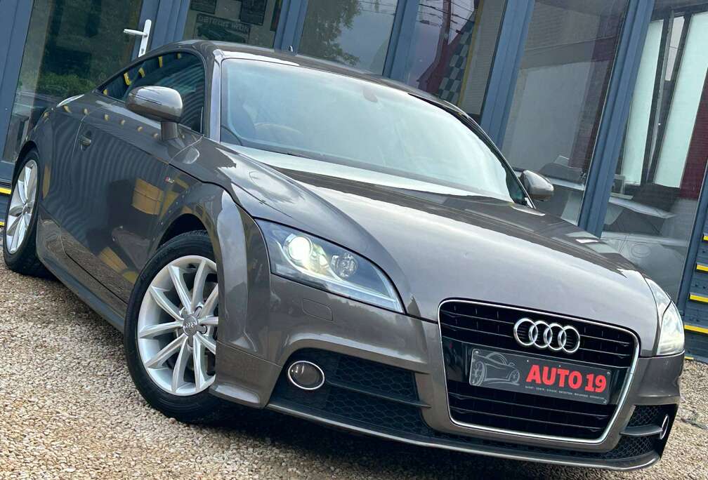 Audi TT Coupé 1.8 TFSI S line