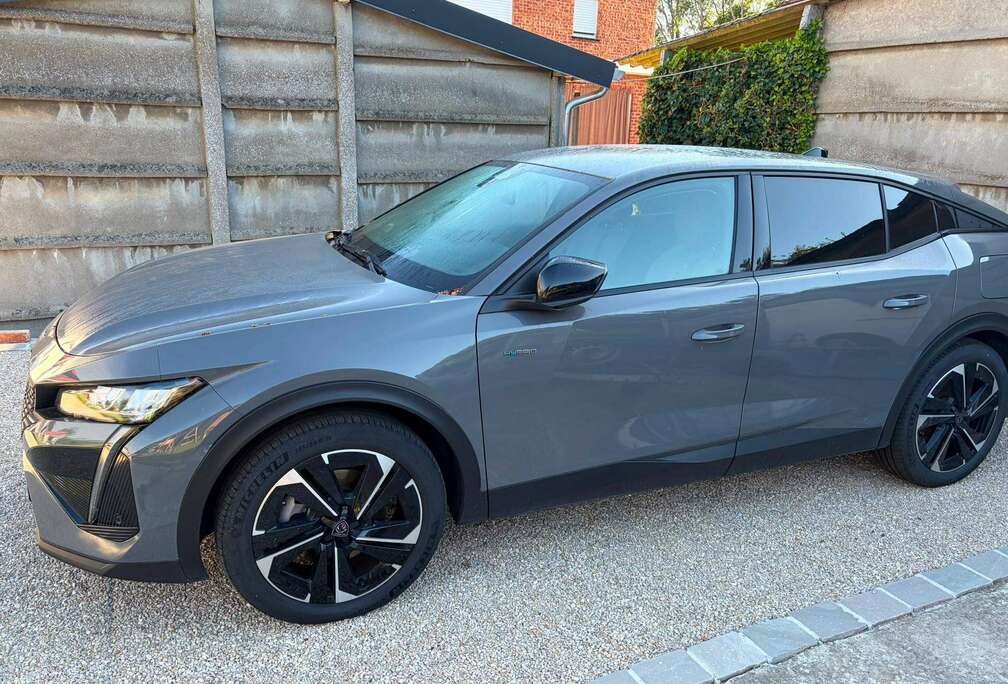 Peugeot 408 PHEV 1.6 Turbo Allure Pack S