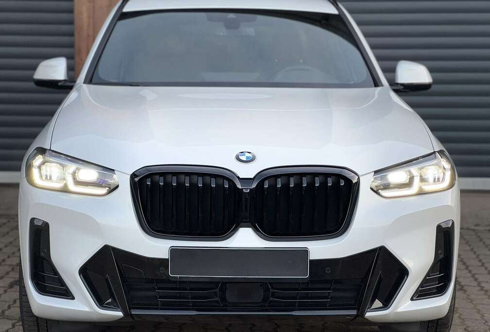BMW M Shadow Adaptive Full Led Hi-fi X driver Ambient