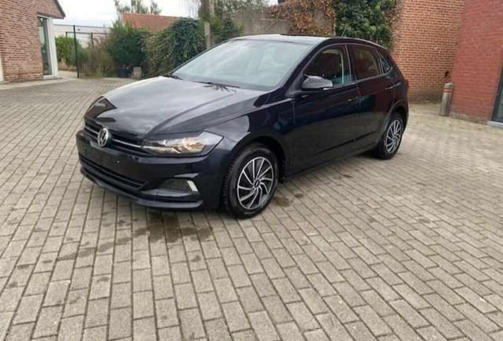 Volkswagen Polo 1.0 Comfortline