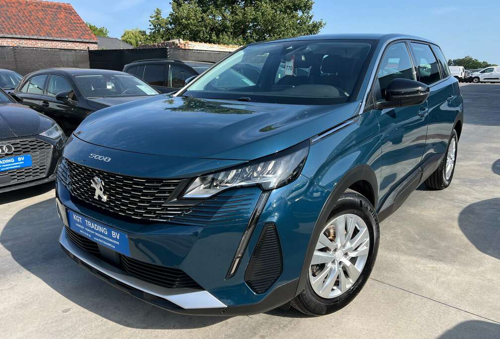 Peugeot 1.2i 7 ZETELS CAMERA CARPLAY FULL LED PDC BLUETOOT