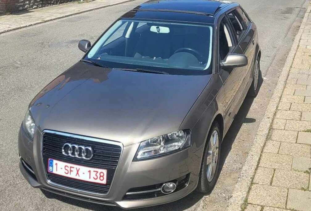 Audi 1.6 TDi Ambition S line Start/Stop DPF