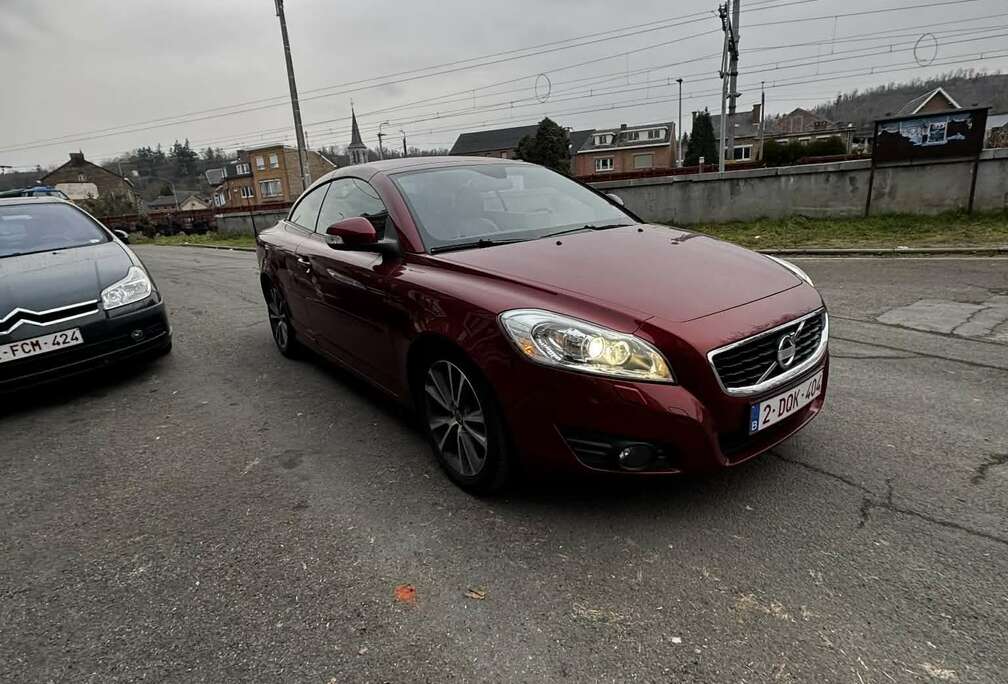 Volvo Cabriolet 2.0 D3 Momentum