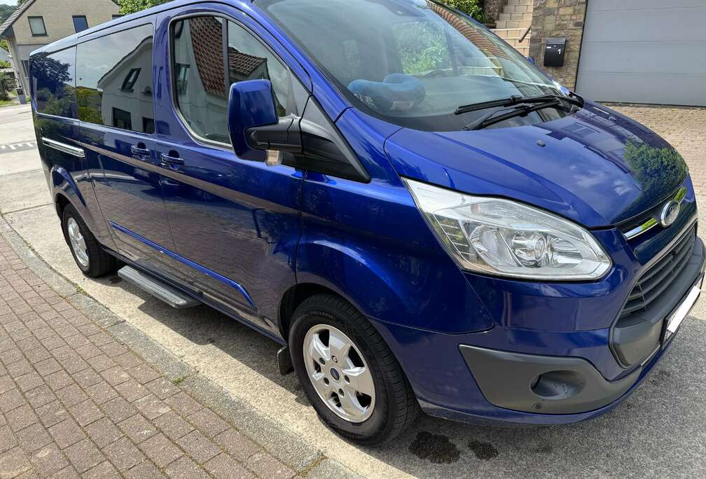 Ford Transit Custom 2.0 TDCi L2H1 Sport