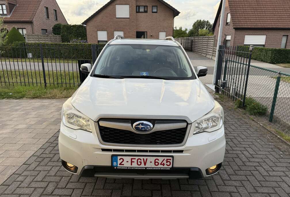 Subaru 4x4 EURO 6 AUTOMAAT FULL OPTION