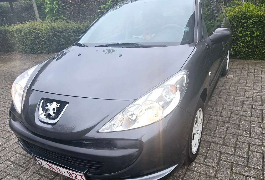 Peugeot 206+