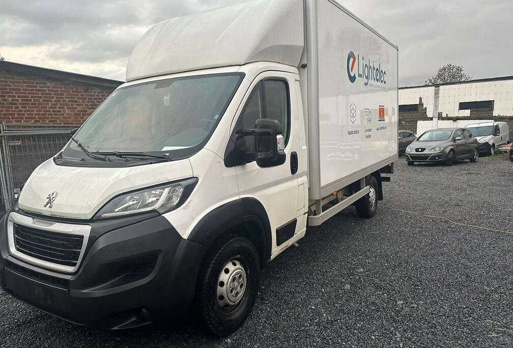 Peugeot 2.0 CAMIONNETTE; Moteur cassé