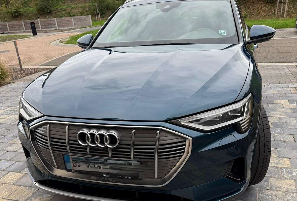 Audi e-tron 55 quattro advanced