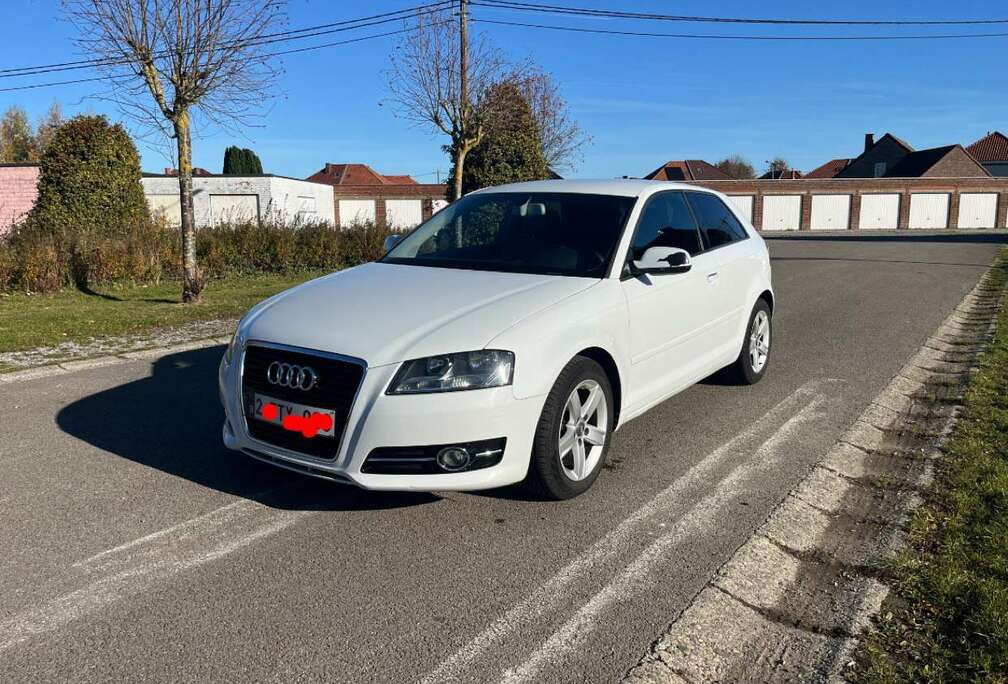 Audi 2.0 TDi Ambition Start/Stop DPF S tronic