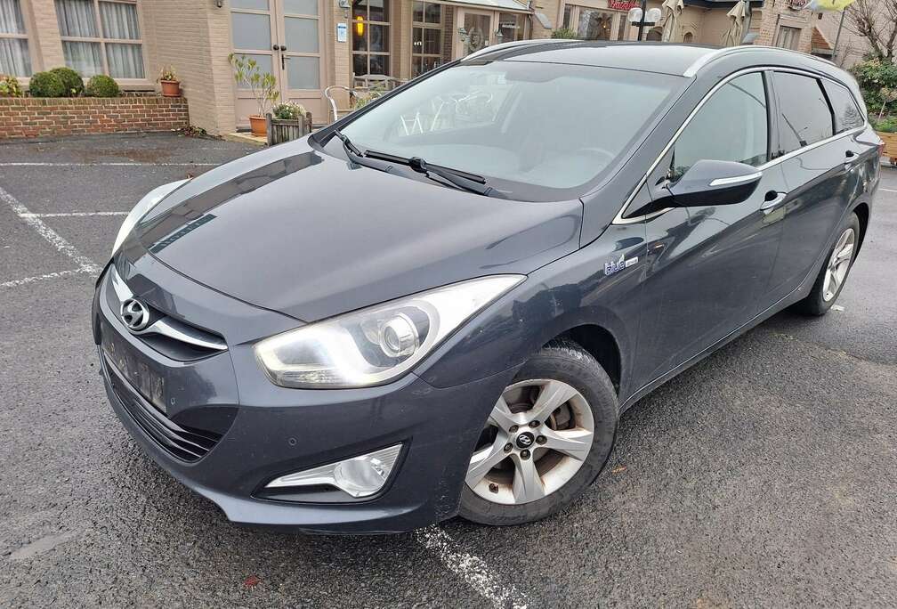 Hyundai i40cw 1.7 CRDi blue Style