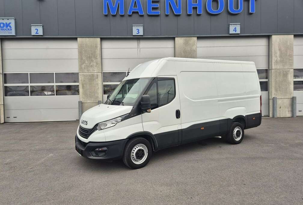 Iveco 35S14V  2023  45.950km  12M Garantie