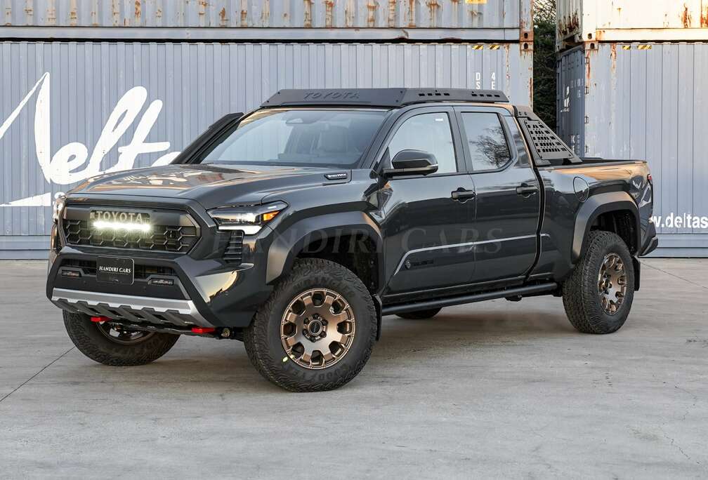 Toyota 2025 Trailhunter € 80.000 +HEAD UP DISPLAY