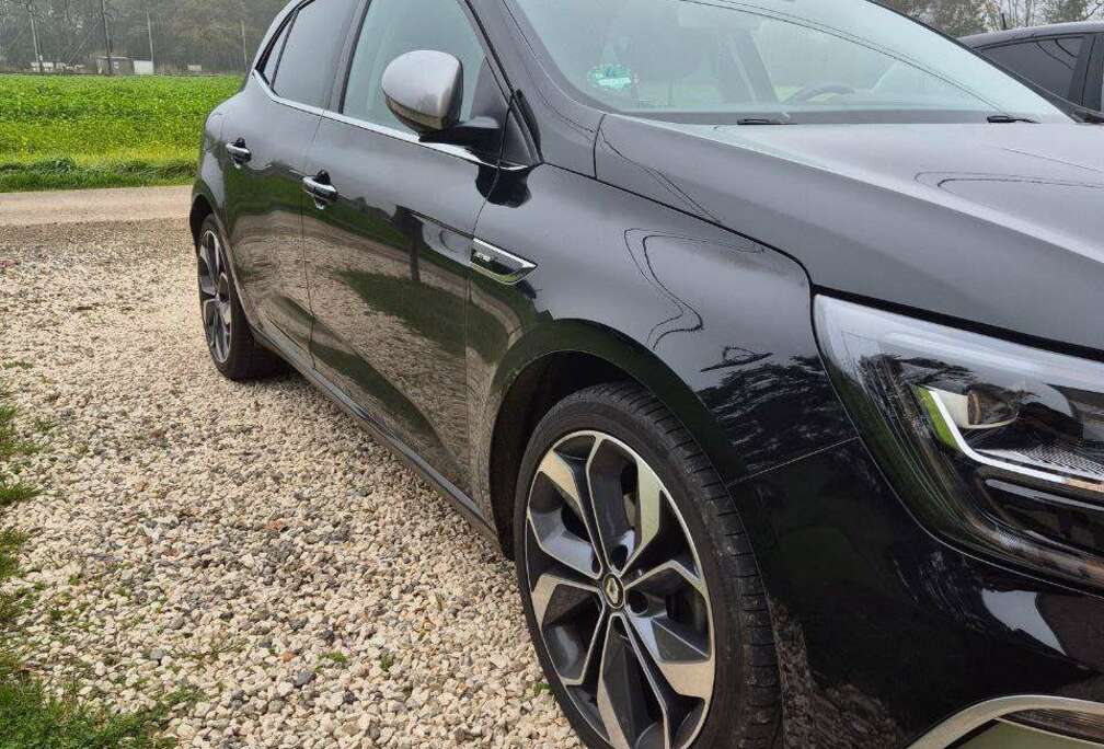 Renault Megane TCe 140 GPF GT LINE