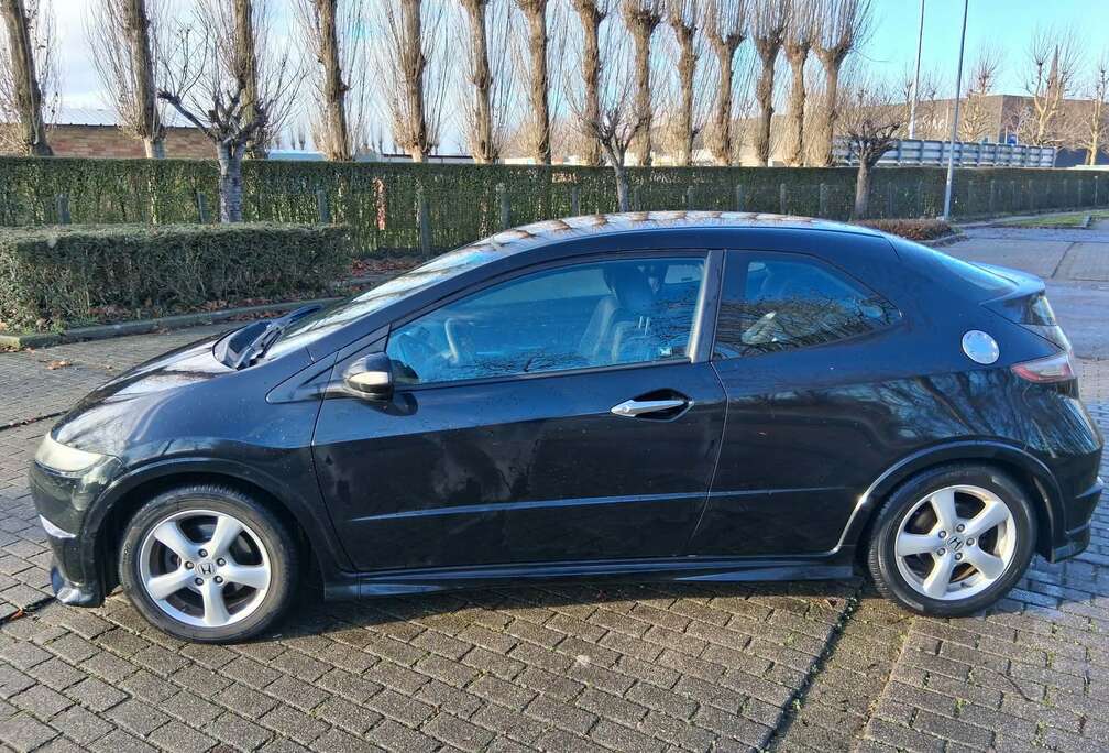 Honda Civic 1.4 i-VTEC Type S