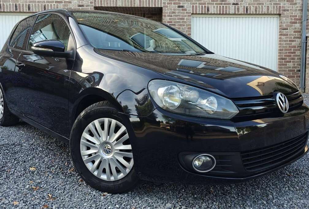 Volkswagen Golf 1.6 CR TDi BlueMotion DPF