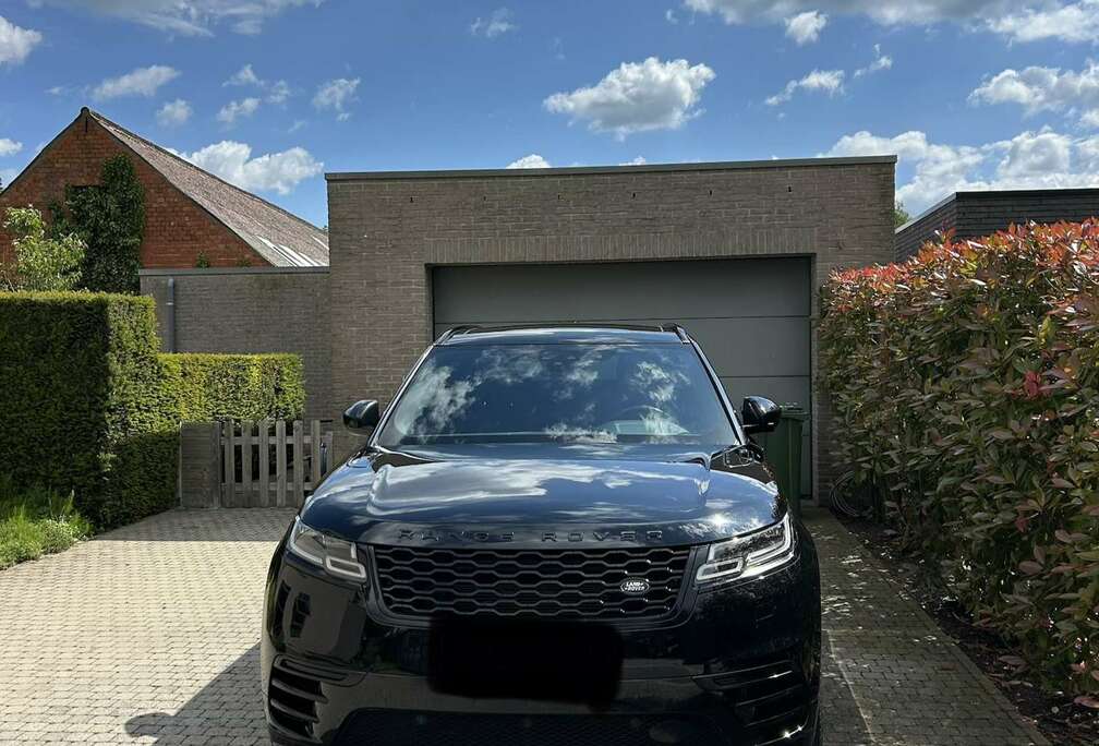 Land Rover D180 R-Dynamic SE AWD Auto.
