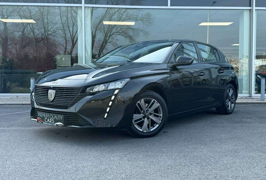 Peugeot AUTOMAAT / CARPLAY / SENSOREN / NAVI /AIRCO /