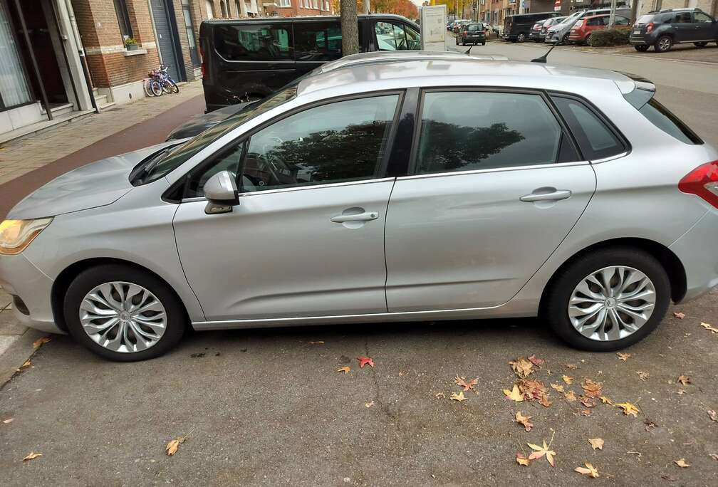 Citroen C4 1.4i VTi Attraction