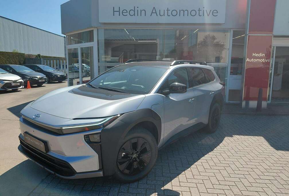 Toyota Touring AWD Executive