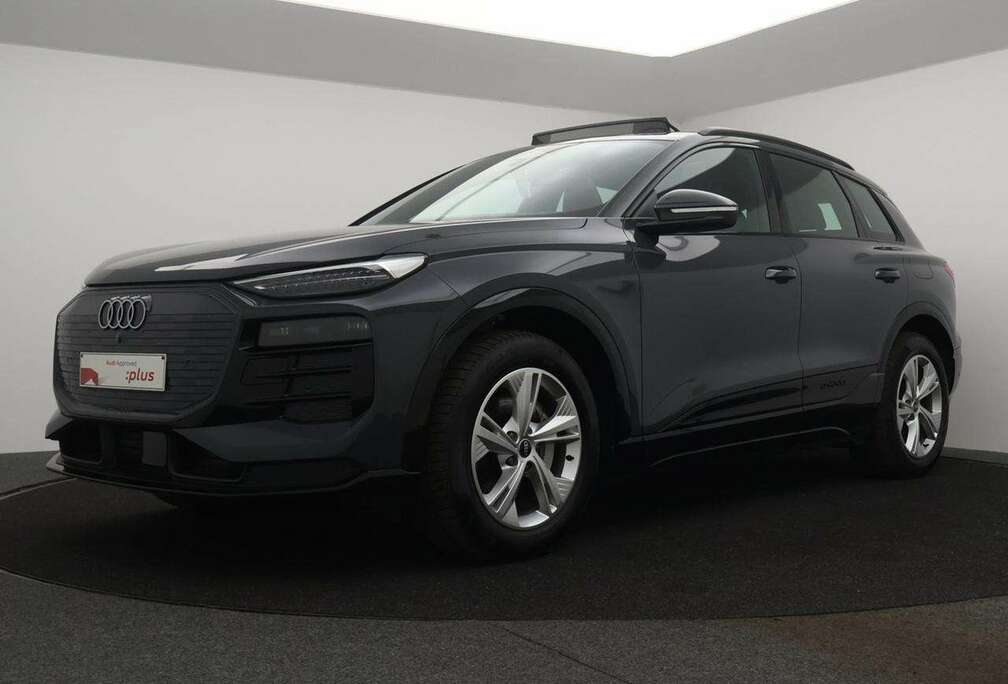 Audi Q6 e-Tron 100 kWh 50 Performance Advanced *AUTOMAAT*PANODAK*TREKHAAK*LEDER*CAMERA*NAVI*APP-CONNECT*...*