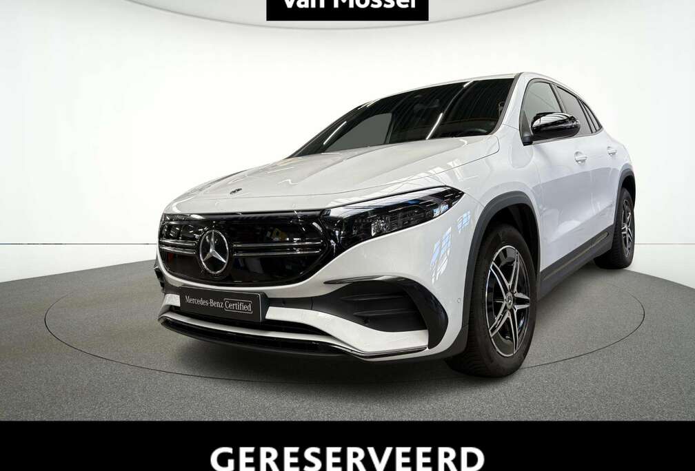 Mercedes-Benz 250+ AMG Line + TREKHAAK + NIGHTPAKKET +