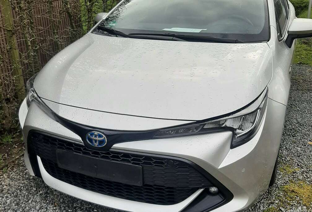 Toyota Corolla 1.8 Hybrid Touring Sports Business Edition