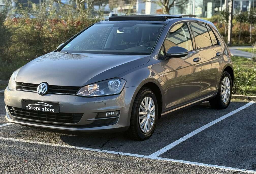 Volkswagen Golf 1.2 TSI CUP//PANORAMIQUE
