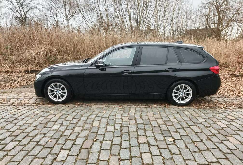 BMW 320d Touring Efficient Dynamics Edition