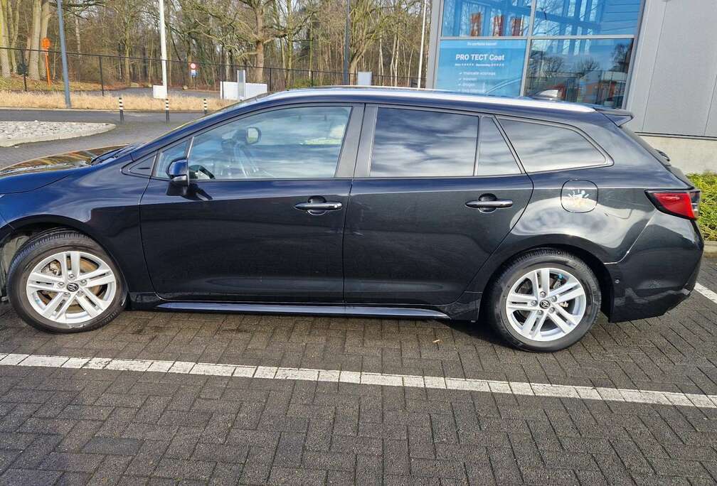 Toyota 1.8 Hybrid Touring Sports Team Deutschland