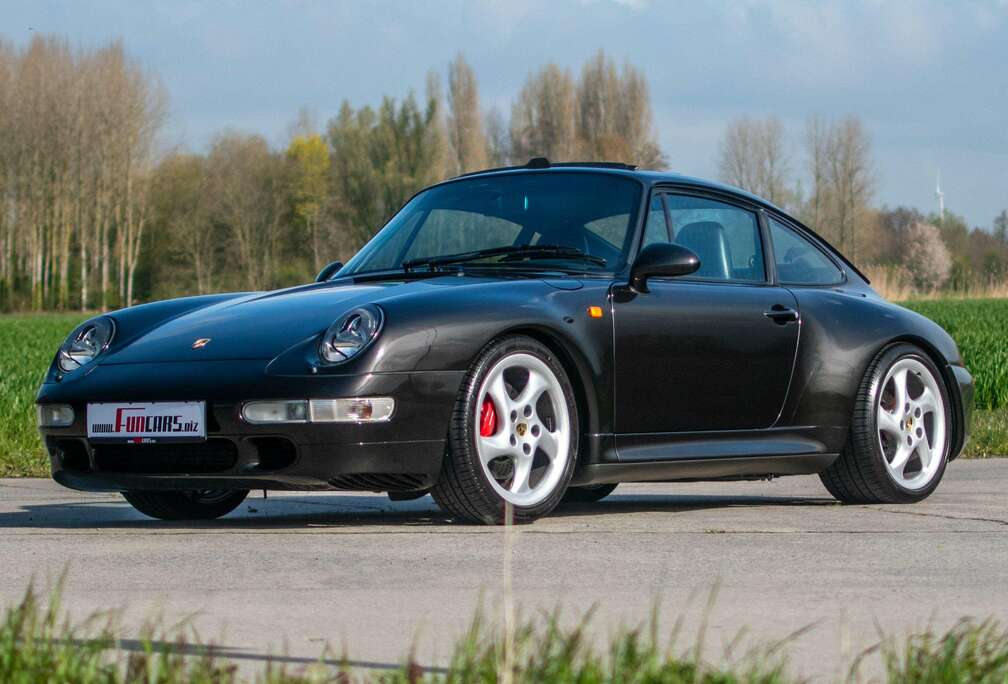 Porsche Carrera 4S