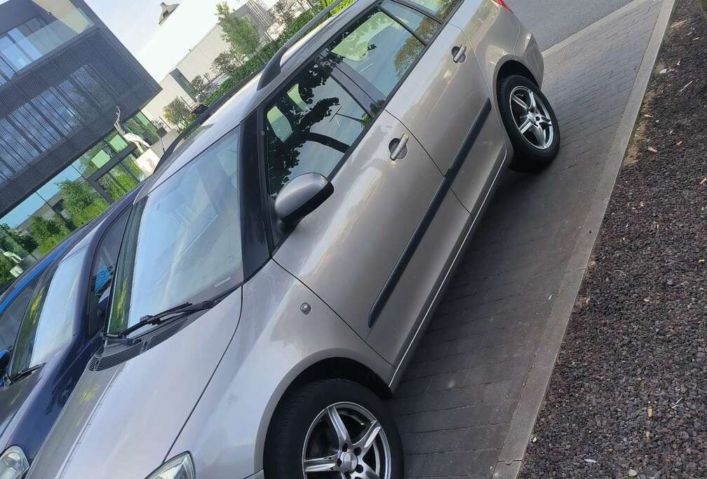 Skoda Combi 1.4 TDI - 75 Pack Clim